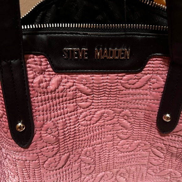 Steve Madden Pink Shoulder Bag Large Capacity - Picture 3 of 6